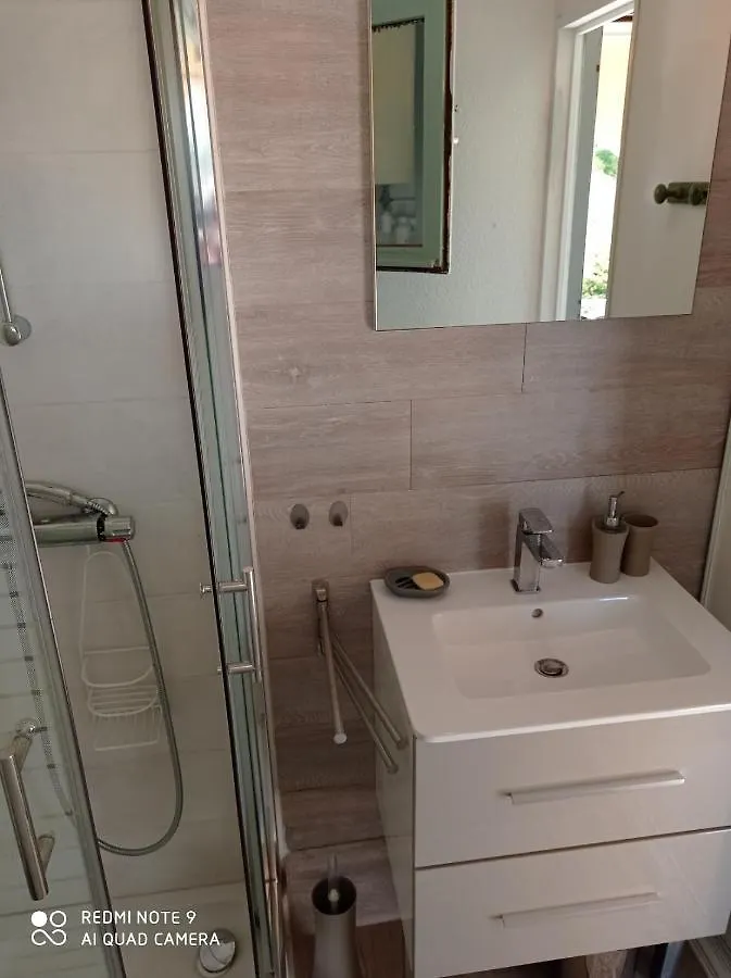 Un Nid D'Amour En Provence A Deux Pas De La Mer Cogolin Apartment
